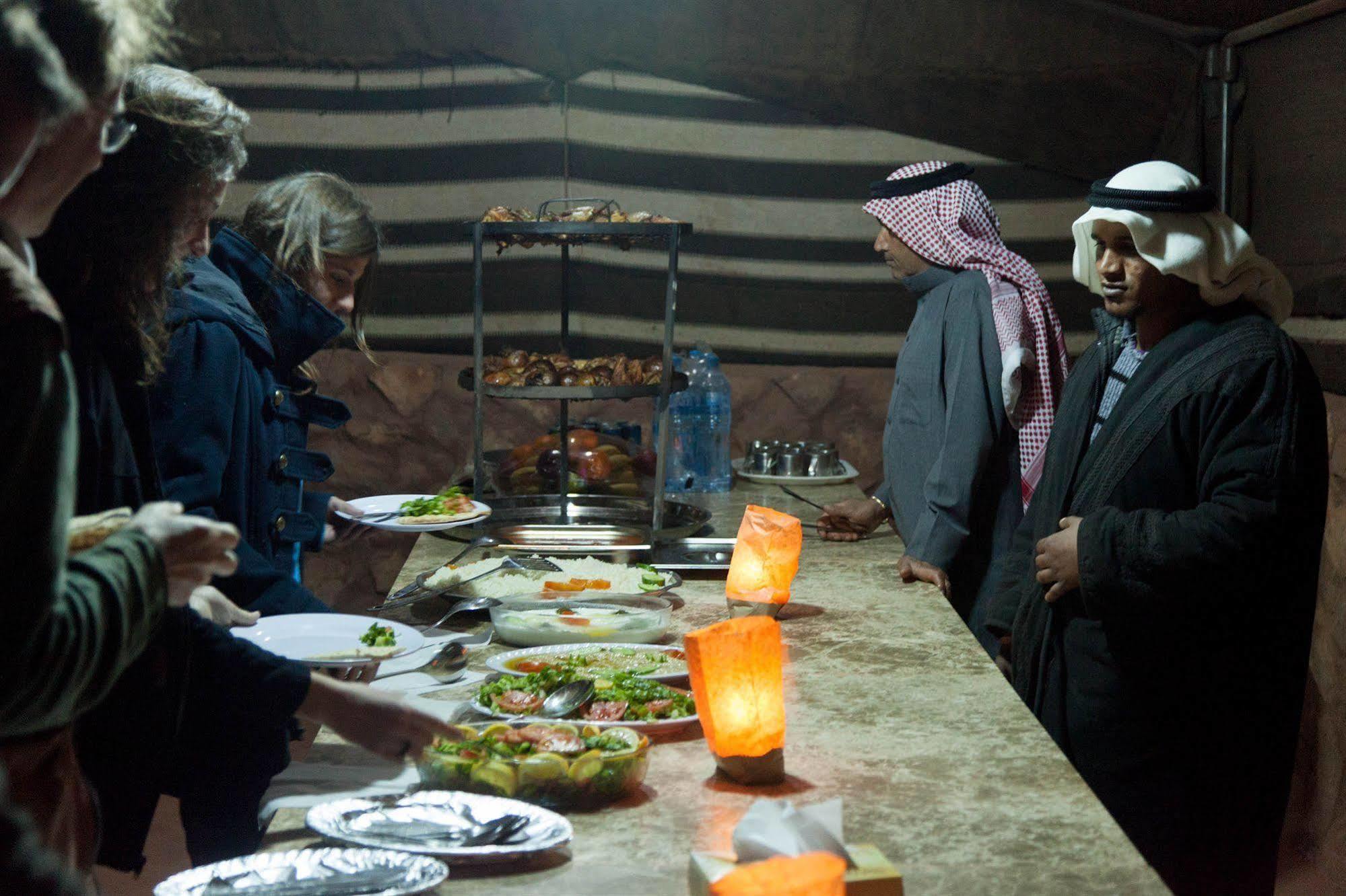 Wadi Rum Caravan Camp Eksteriør billede
