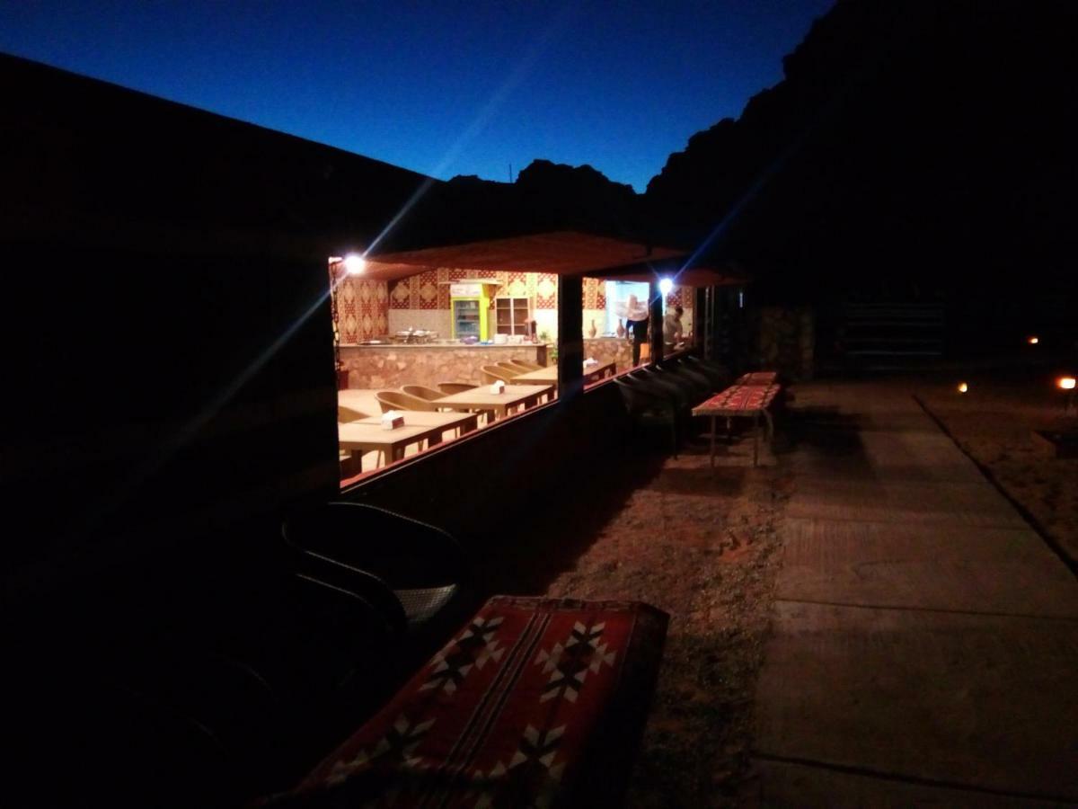 Wadi Rum Caravan Camp Eksteriør billede